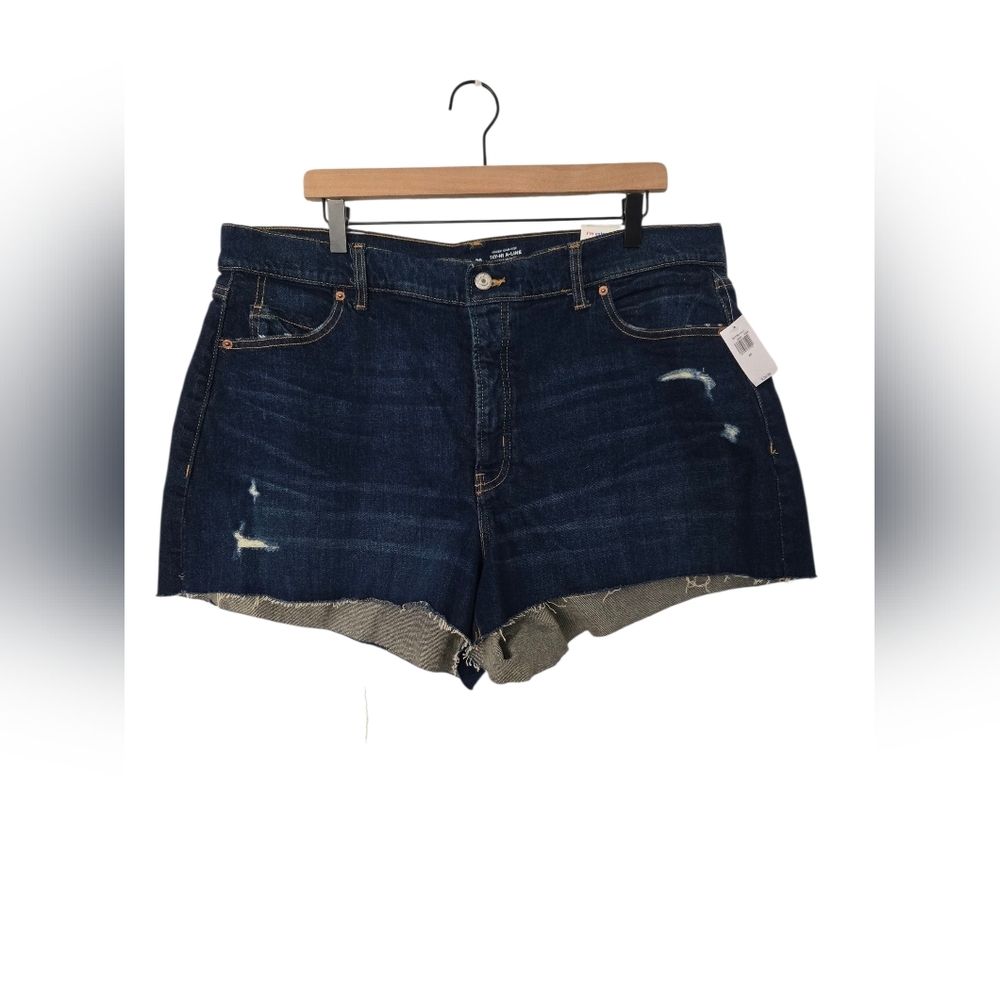 NWT Old Navy Denim Blue Women's Shorts Size 20